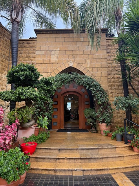 Mounir Restaurant — photograph 4