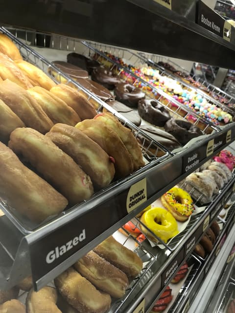 Dunkin' Donuts — photograph 2