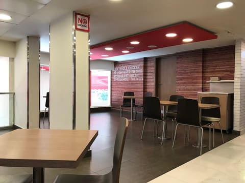KFC — photograph 4
