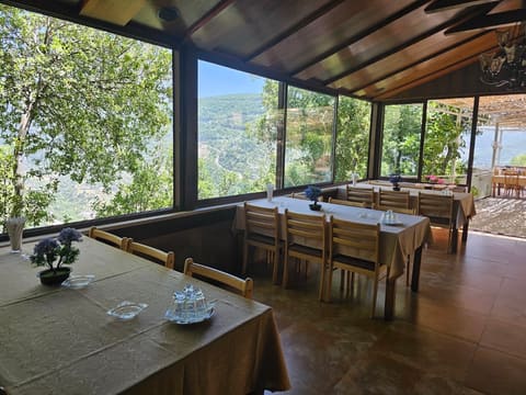 Restaurant Soukhour — photograph 3