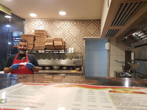 pizza luna — photograph 4
