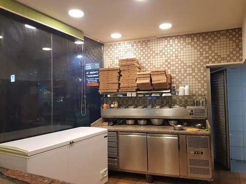 pizza luna — photograph 6