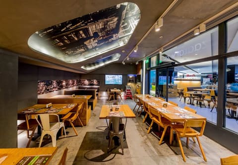 zaatar w zeit — photograph 3