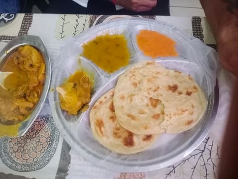 New Indo Lanka Restaurant — photograph 4