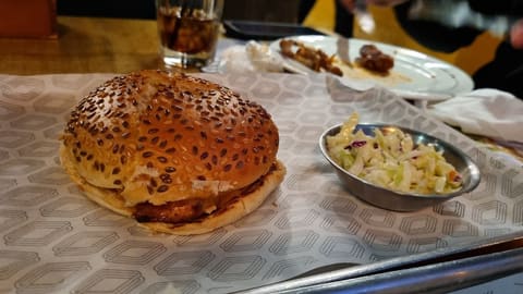 Roadster Diner — photograph 4