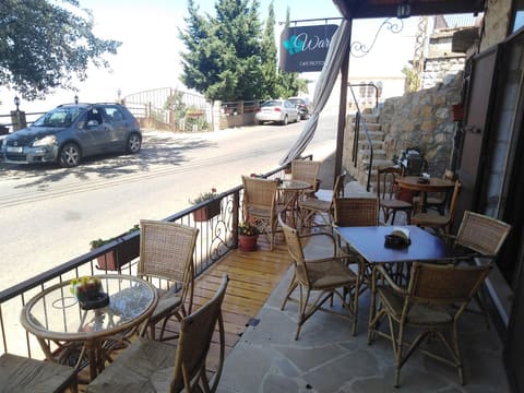 Café Trottoir — photograph 6