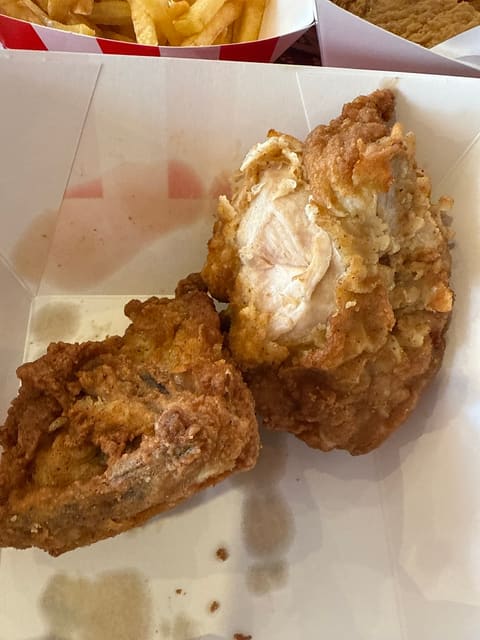 KFC — photograph 5