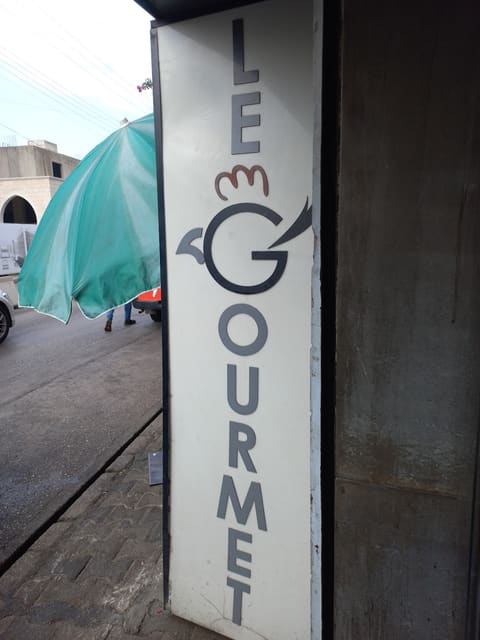 Le Gourmet — photograph 4