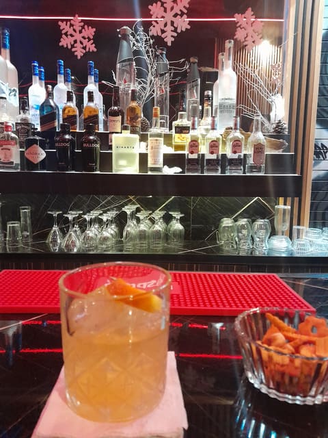 Twenty Two Pub Lounge — photograph 5