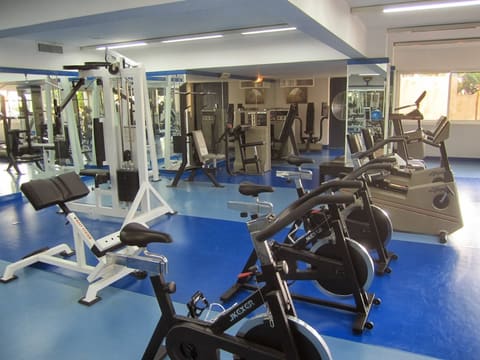 Palais Des Sports Cafeteria — photograph 4