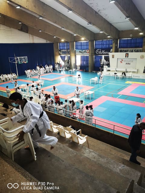 Palais Des Sports Cafeteria — photograph 5