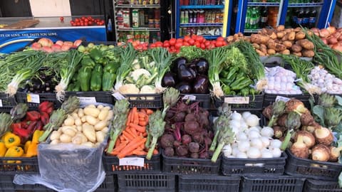 mar roukoz market — photograph 6