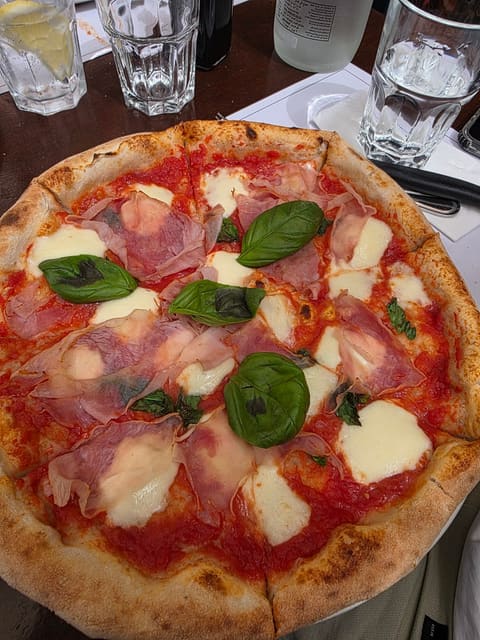 Margherita — photograph 3