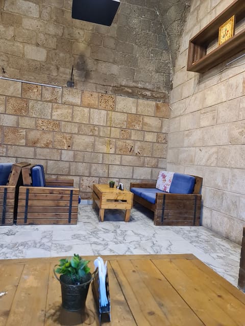 Fanar Café — photograph 3