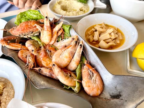 Abu Walid Seafood Rest — photograph 4
