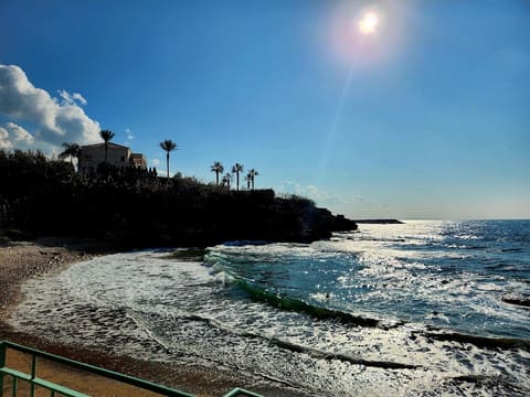 Fidar Beach House — photograph 6