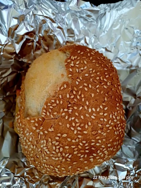 Pizza & Burger — photograph 3