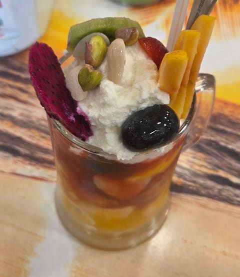 Juice And Cocktail — photograph 2