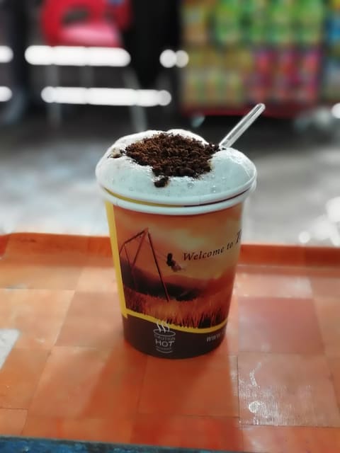 Ezzedine Cafe — photograph 2