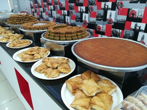 Tivoli-Pastry — photograph 6