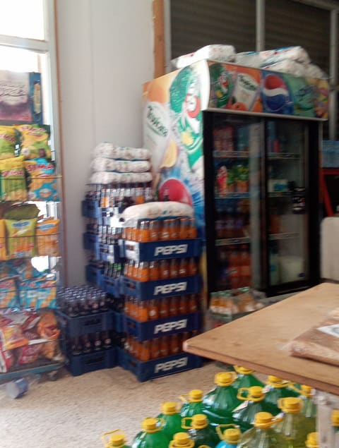minimarket — photograph 6