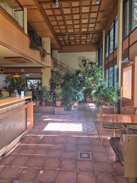 Green's Cafe — photograph 3