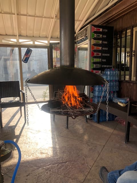 highway cafe — photograph 3