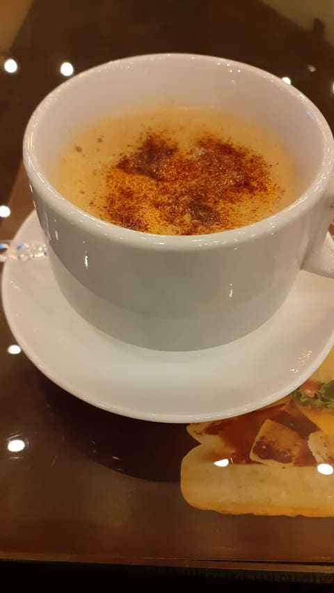 finjani cafe — photograph 4
