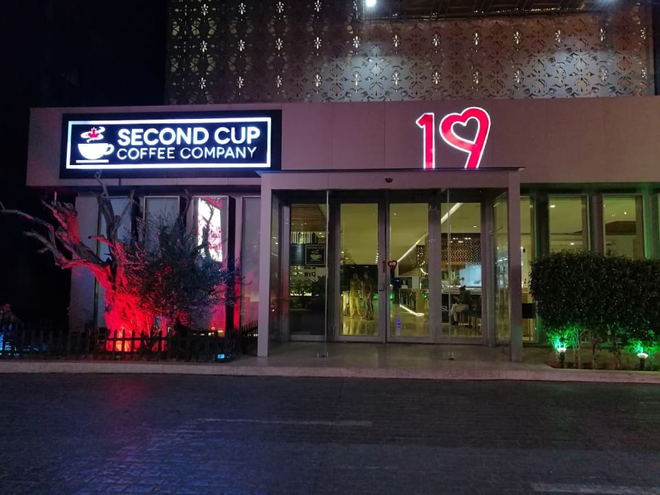 19 Restaurant