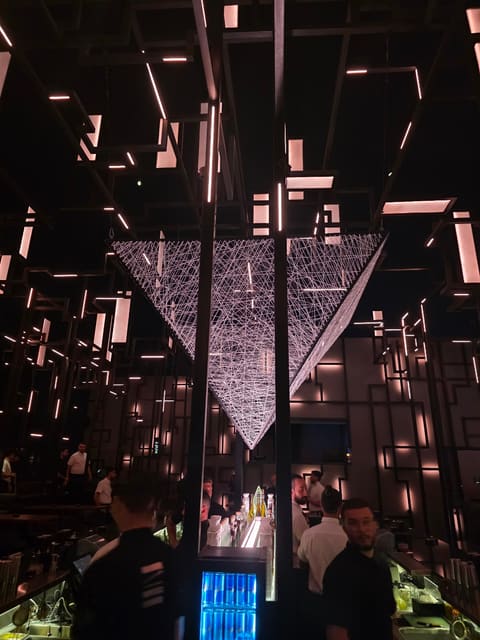 Spine Beirut — photograph 5