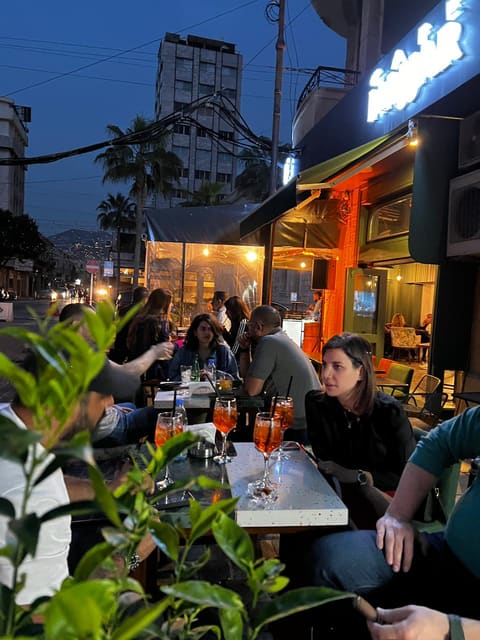 Junya Cafe Bar — photograph 3