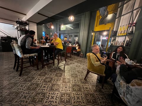 Junya Cafe Bar — photograph 4