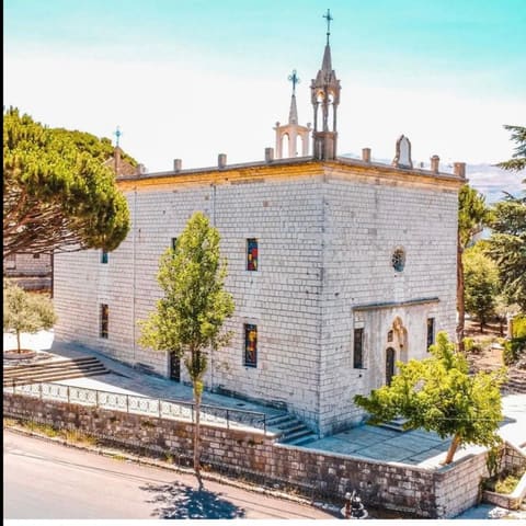 Al Saydeh Church Hall — photograph 4