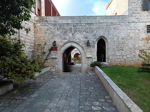 Balamand Monastery — photograph 6