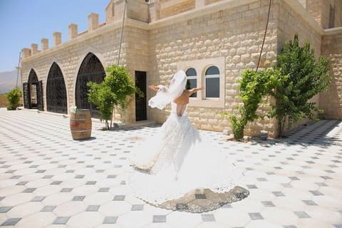 Château Khoury Wedding Venue — photograph 2