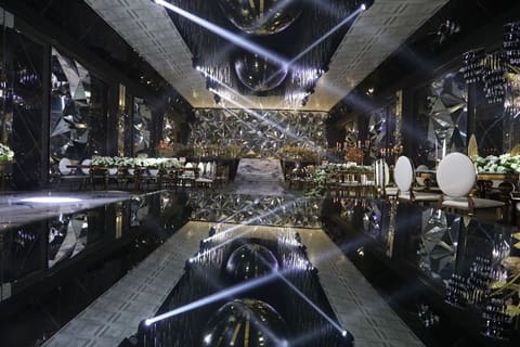 Le Venue — photograph 2