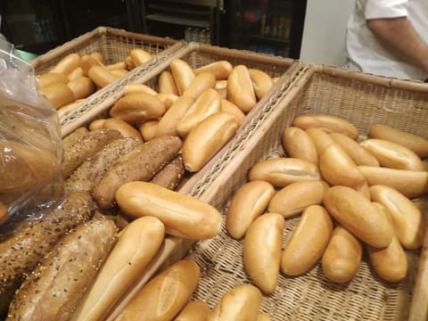 Yammine Bakery — photograph 4