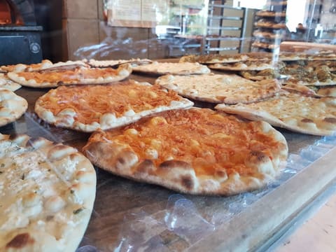 Yammine Bakery — photograph 6