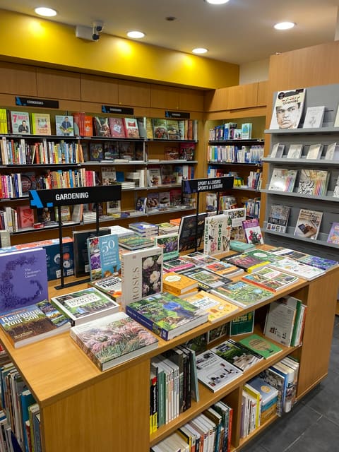 Librairie Antoine Hamra — photograph 6