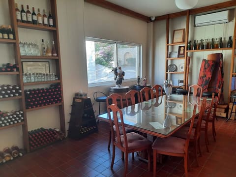 Chateau Muzar — photograph 5