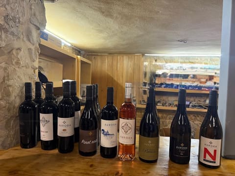 Aurora Winery — photograph 2