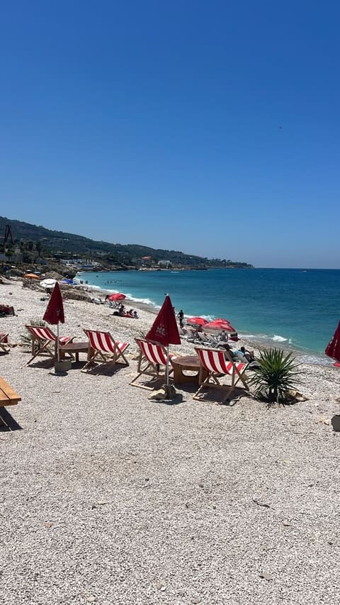 Plage de Kfar Aabida — photograph 2