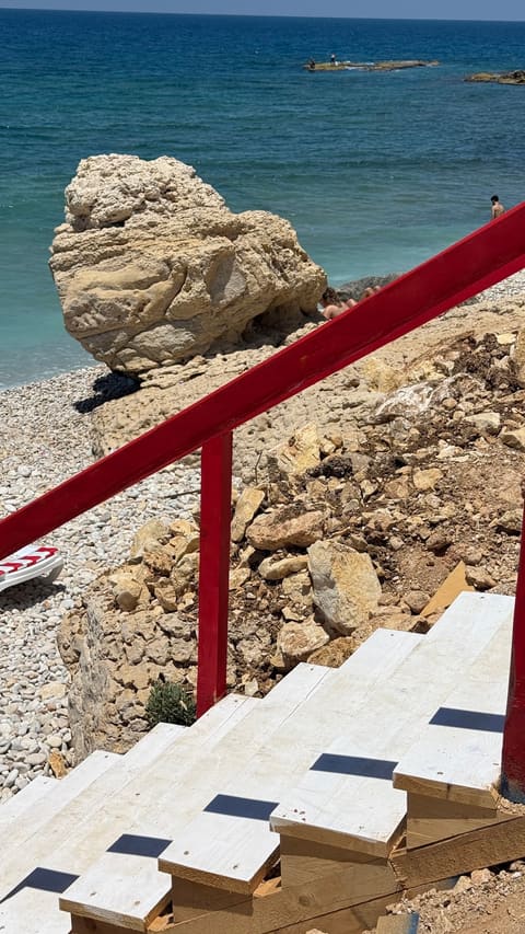 Plage de Kfar Aabida — photograph 4