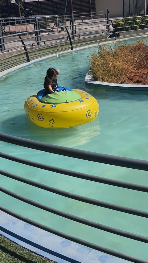 funtastic — photograph 4