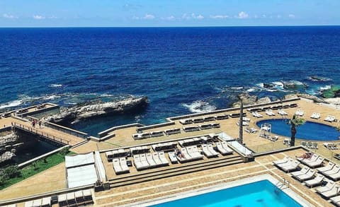 Castel Mare Beach Hotel & Resort — photograph 4