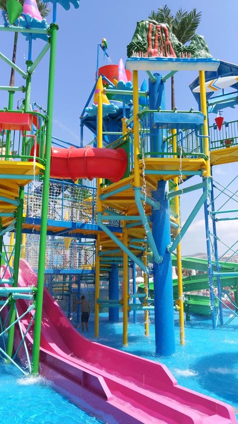 Splash Aqua Park — photograph 6