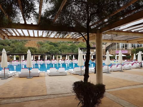 Edde Sands Resort — photograph 4