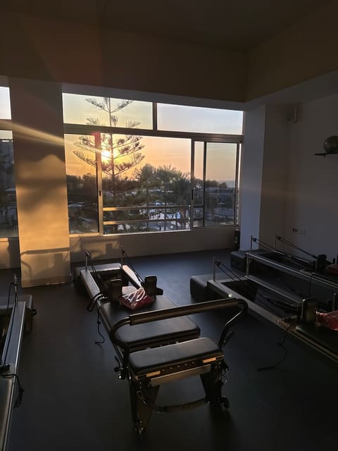 Holiday Suites — photograph 4
