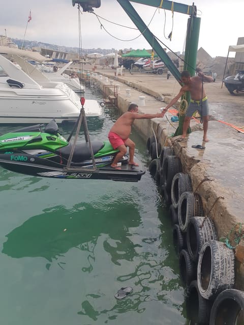 Green beach — photograph 5