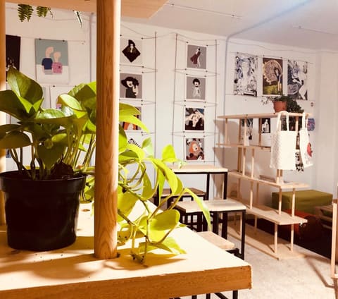 The Colony Beirut Hostel — photograph 3